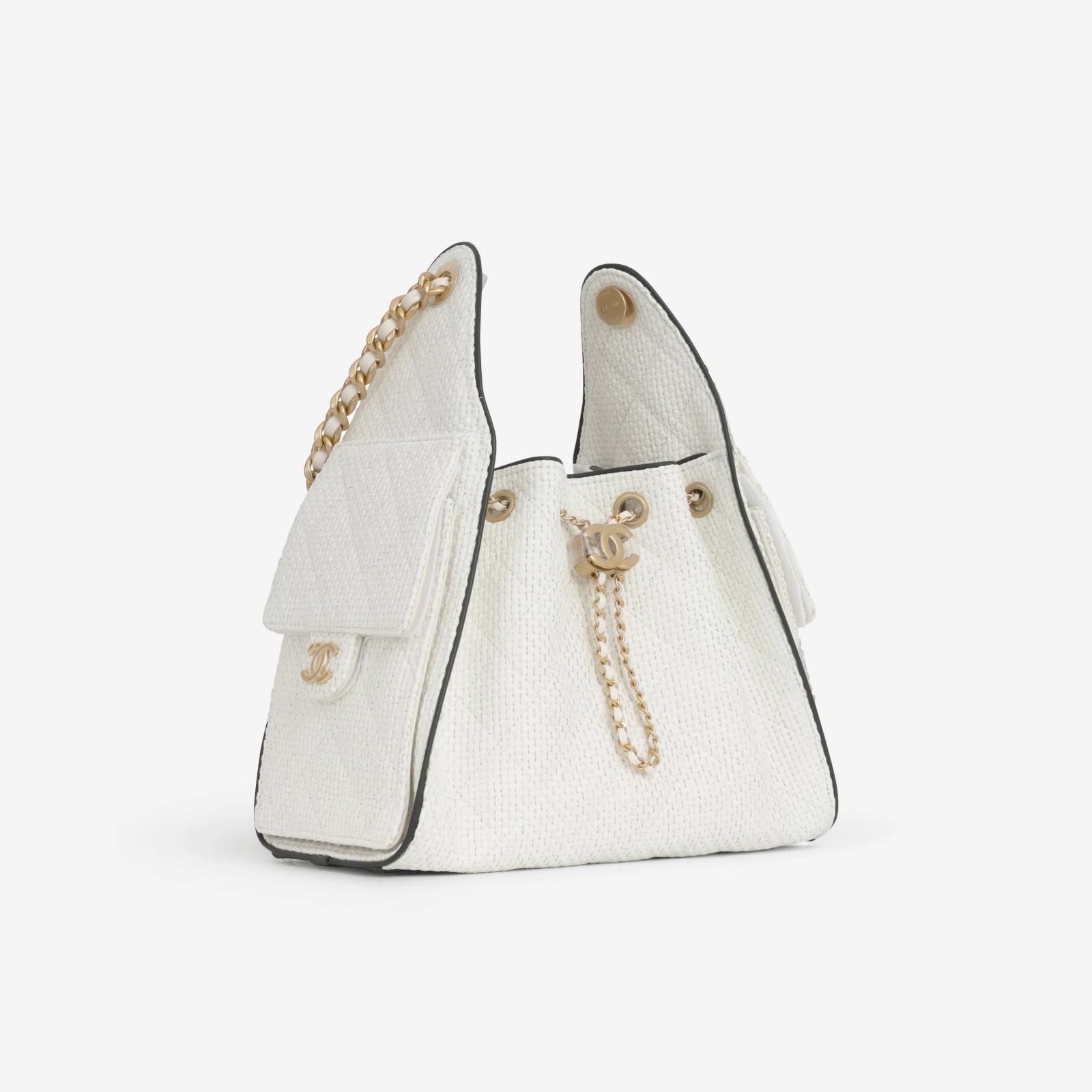 Luxury White Woven Bucket Handbag with Gold Chain - Image 2